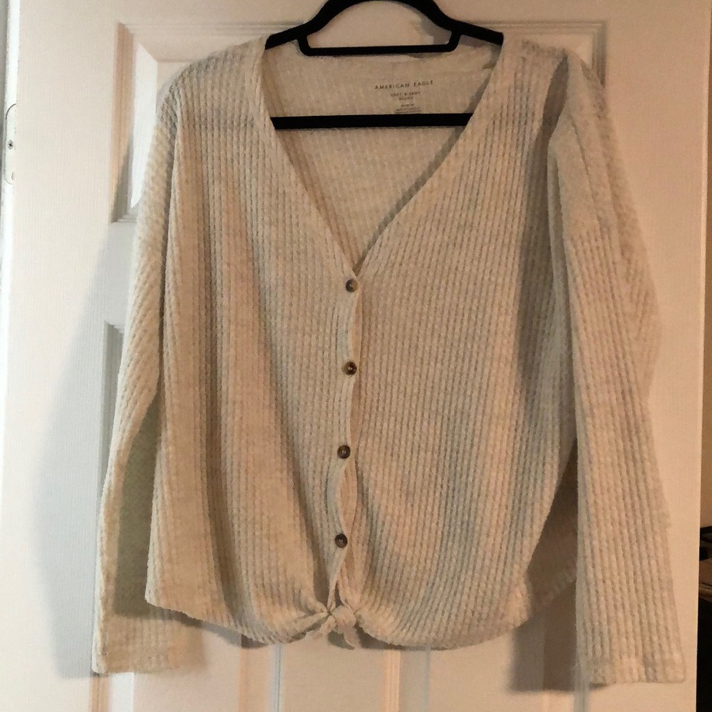 American Eagle long sleeve women’s top